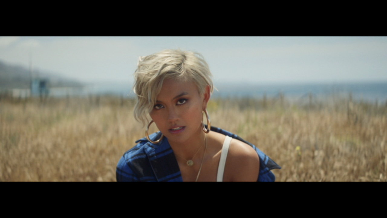 Overdose (feat. Chris Brown)