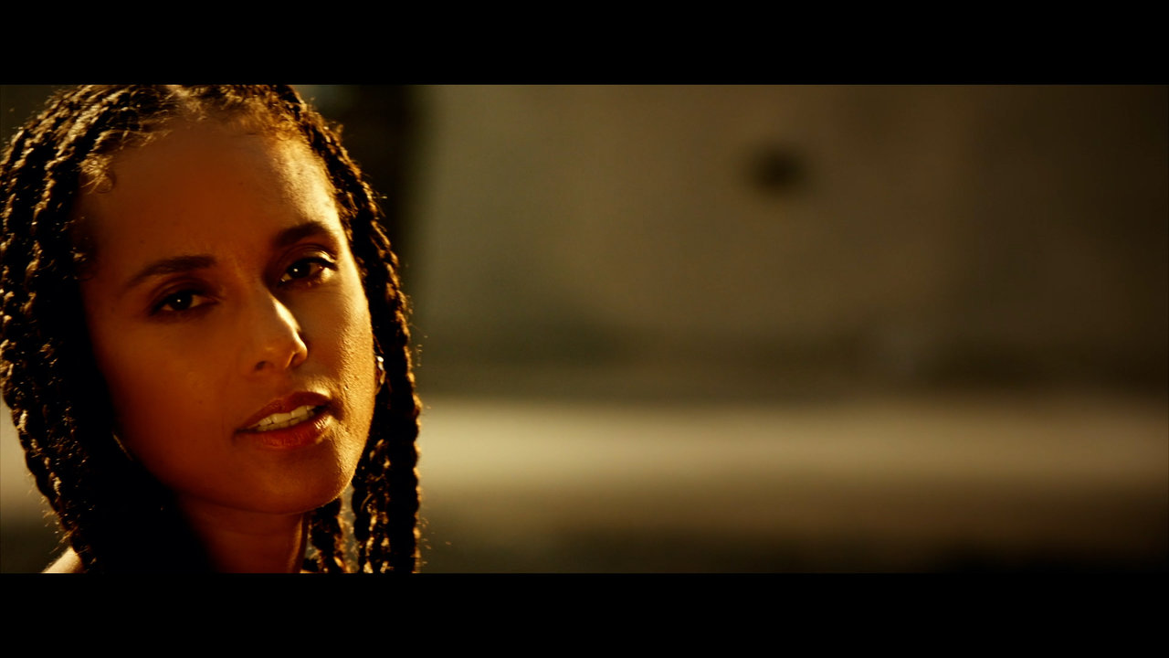 Love Looks Better (Official Video)