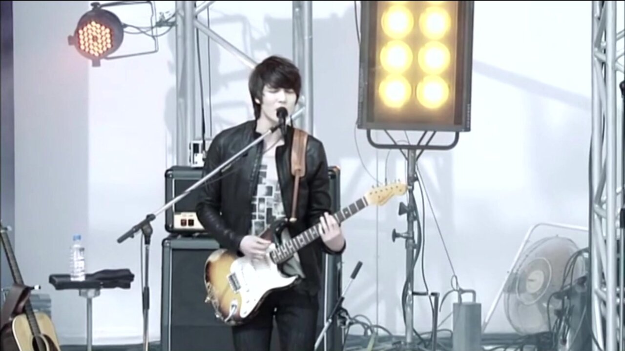 Illusion (Live-2011 Special Event -In My Head-@Yomiuri Land, Tokyo)