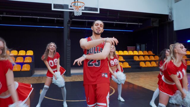 CRAZY BULLS