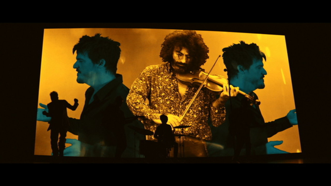 Al olvido (feat. Ara Malikian, Rozalén, Coque Malla, Lori Meyers y Mikel Izal)