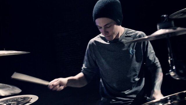 Retrograde (feat. Spencer Sotelo)