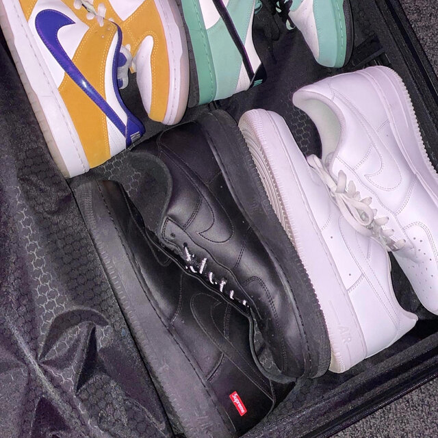 NEW SHOES (feat. Titus Irons)