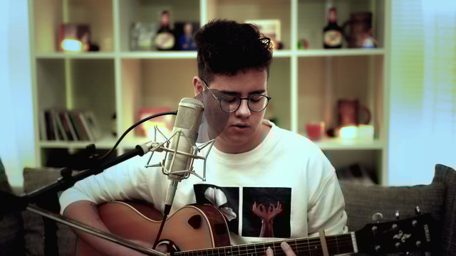 Not Gonna Let Go (Acoustic)