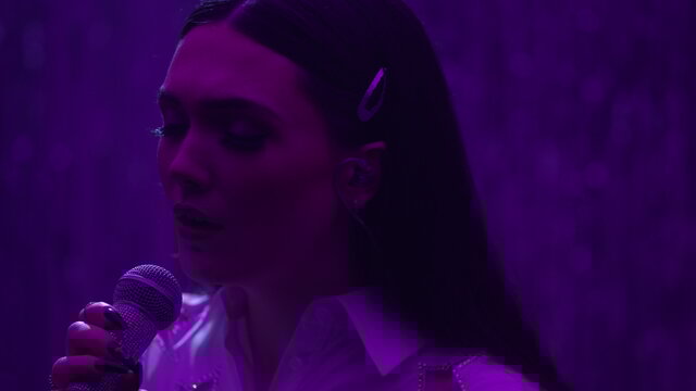 Crying My Eyes Out (Live Performance)