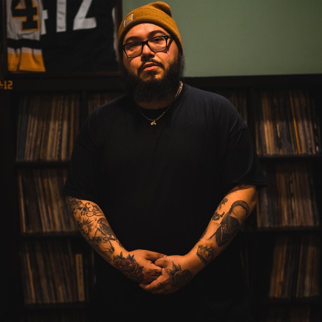 Mele (feat. Oreo Cruz)