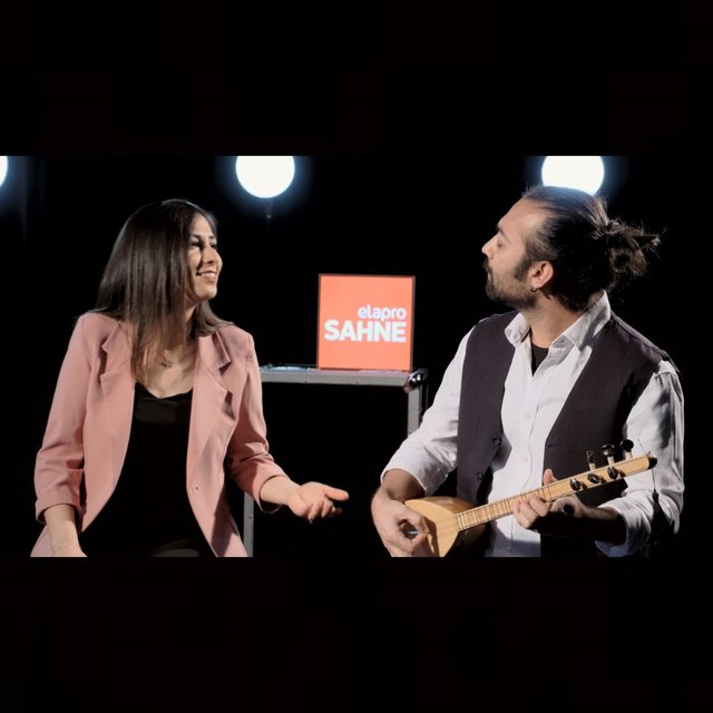 Suya Gider Allı Gelin Has Gelin (feat. Onur Aslan)