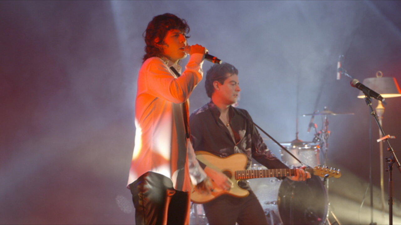 Algo Mejor (feat. Leo Rizzi) [En Vivo Desde El Lunario]
