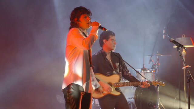 Algo Mejor (feat. Leo Rizzi) [En Vivo Desde El Lunario]