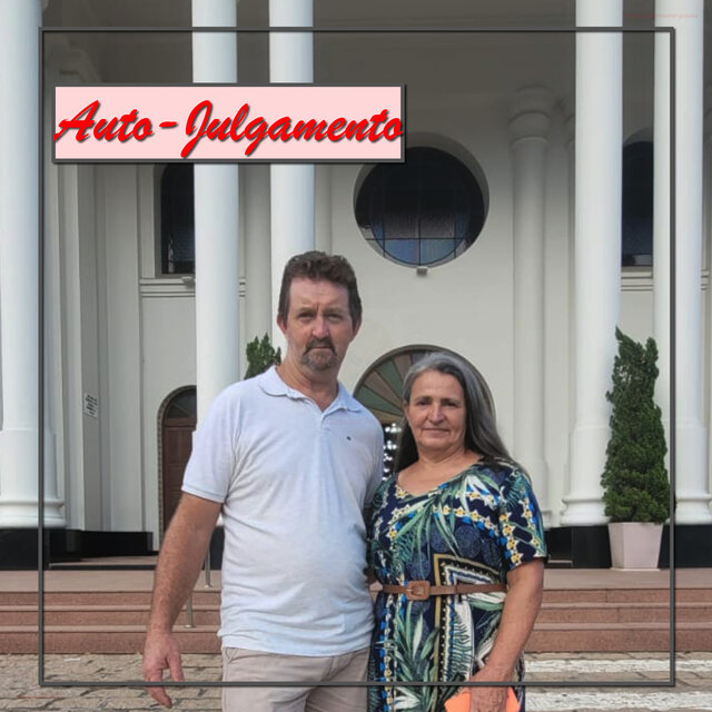 Auto-Julgamento