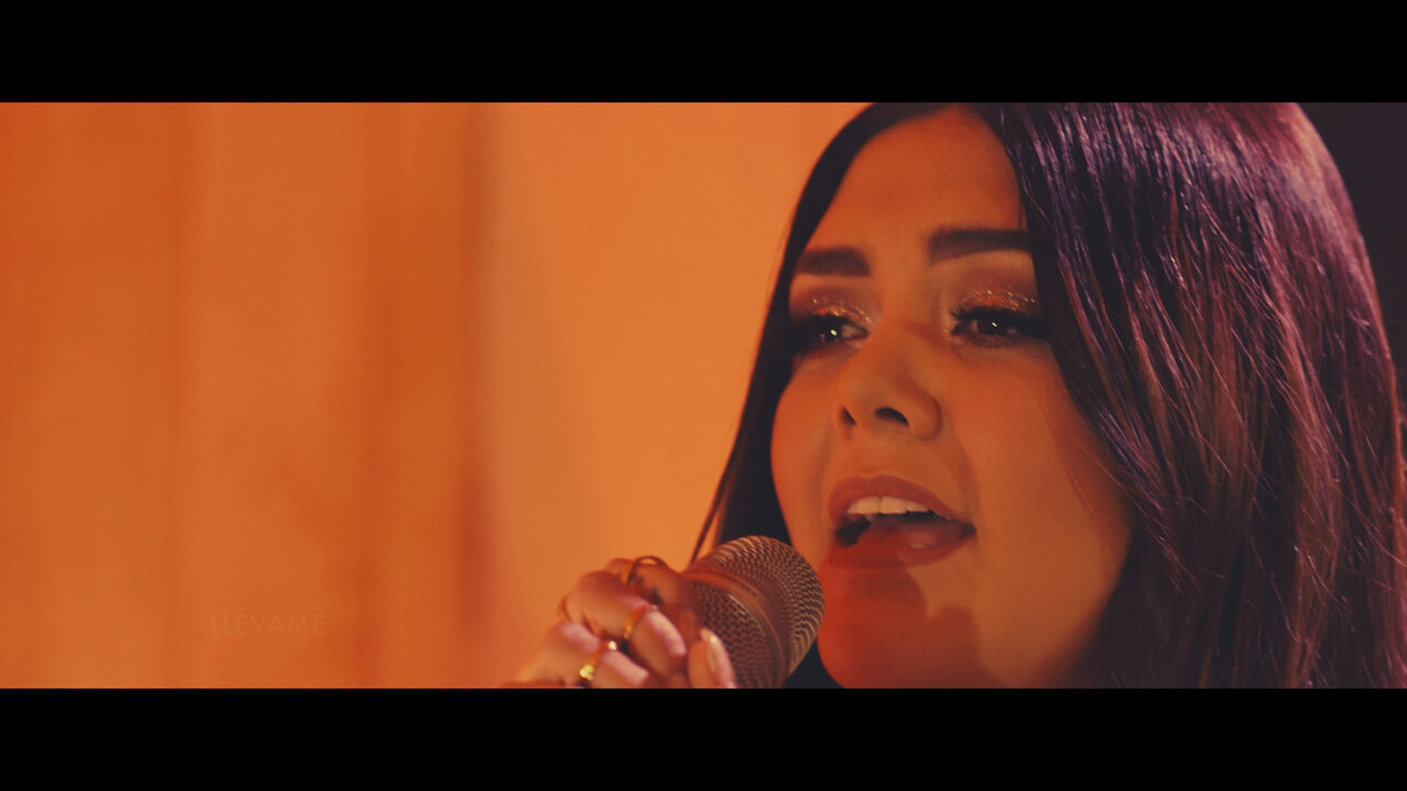 Llévame (Primera Fila) (En Vivo)