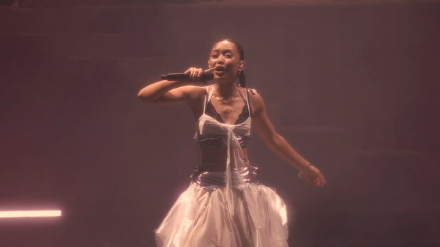 Miss Me Too (Live from Alexandra Palace)