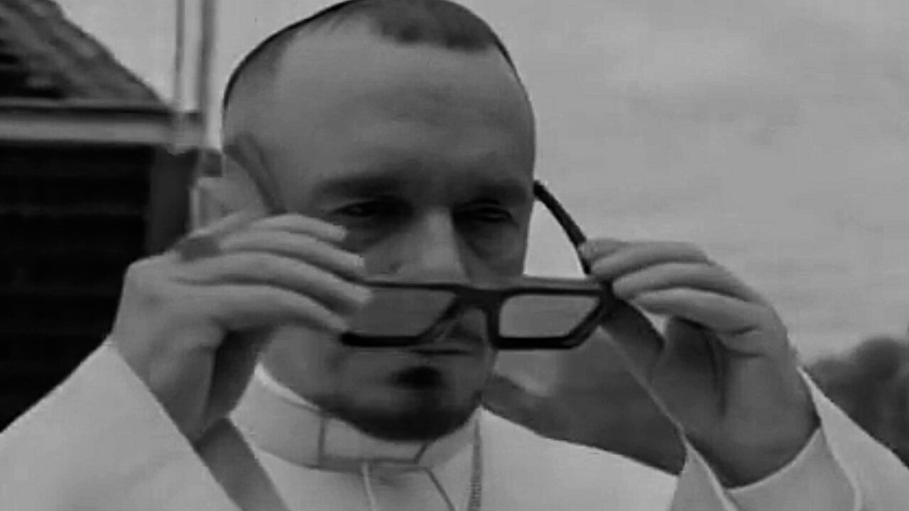 PAPIEŻ (Official Video)