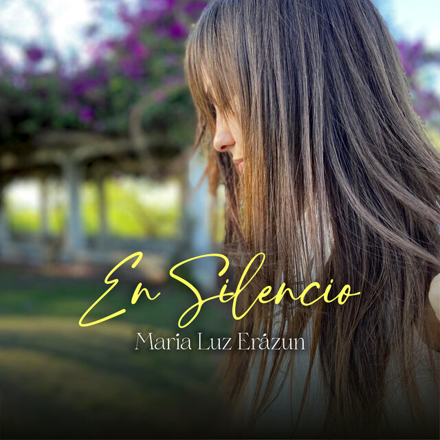 En Silencio