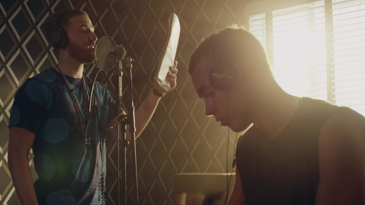 L.A. Story (feat. Mike Posner)