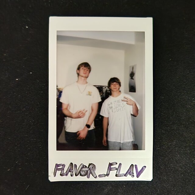 FLAVOR_FLAV_REMIX (feat. JT.)