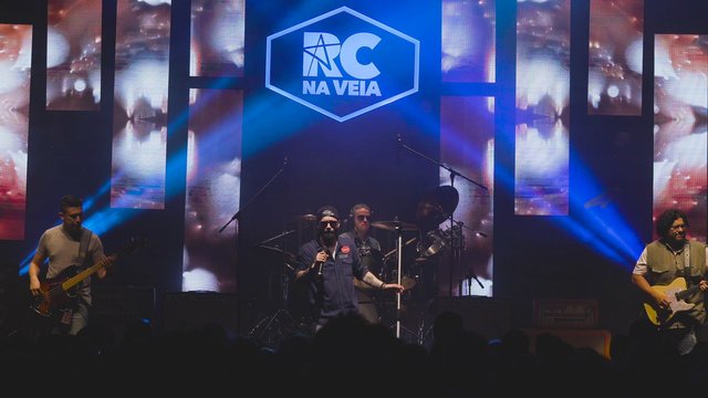 Parei na Contra Mão (Ao Vivo)