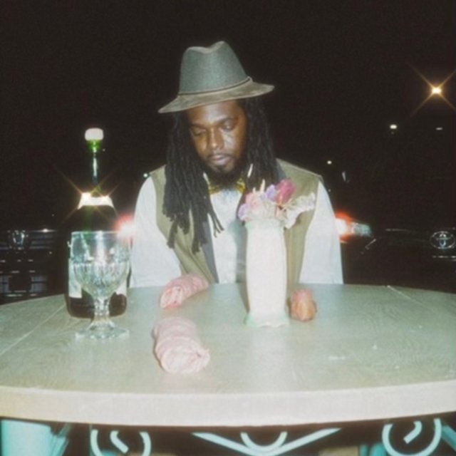 TABLE FOR ONE