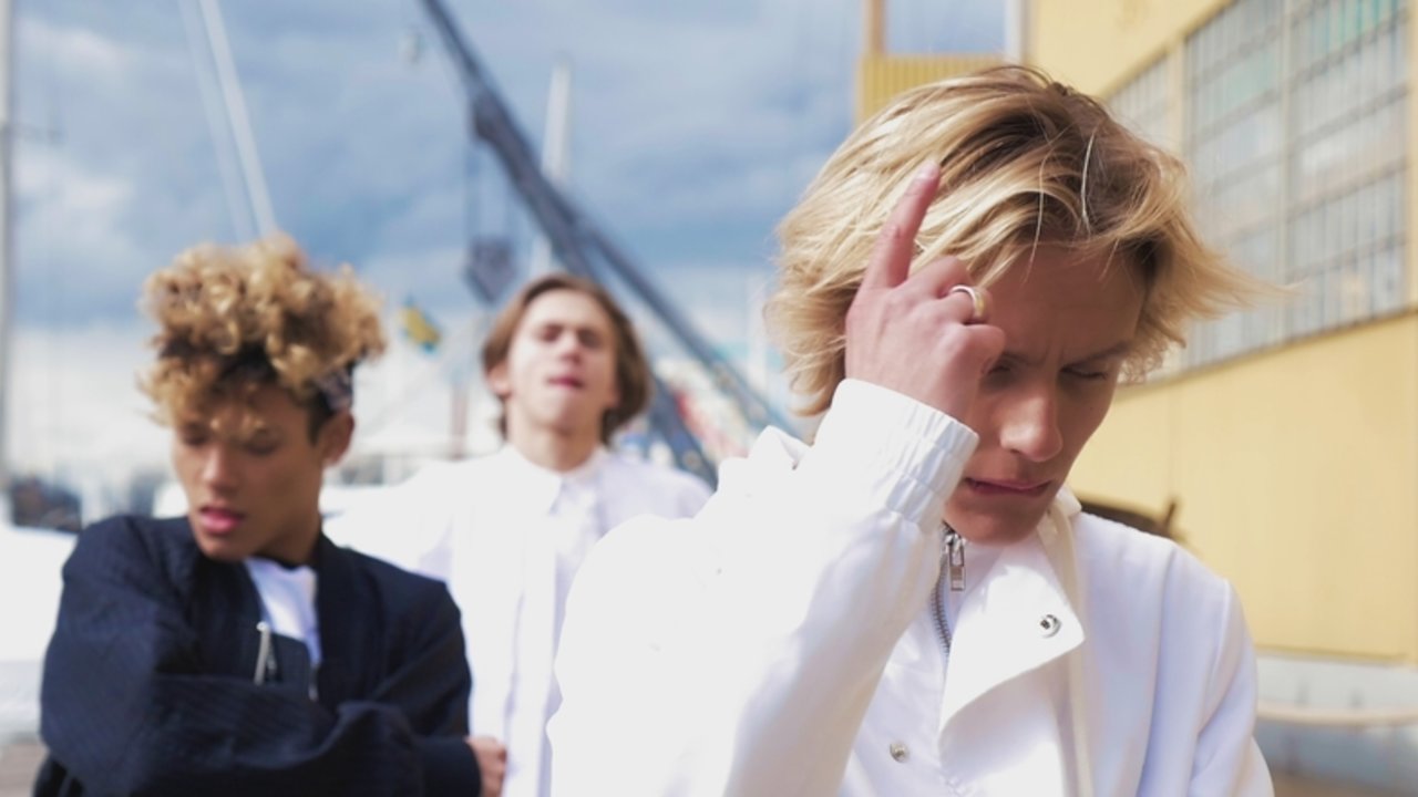 Summer Love (Official Video)