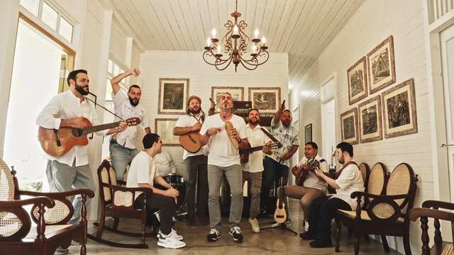 Somos Parranderose (Official Music Video)