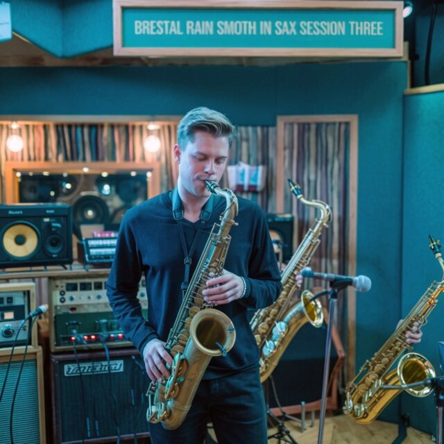 Smooth in Sax Session Three