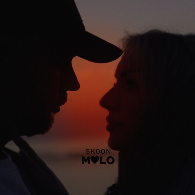MOLO