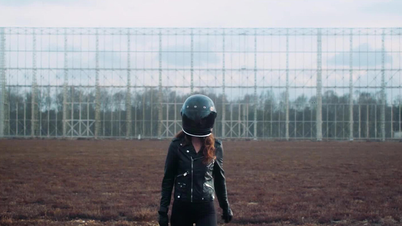 Asesina (feat. Alejandro Reyes) by LEROCQUE on TIDAL