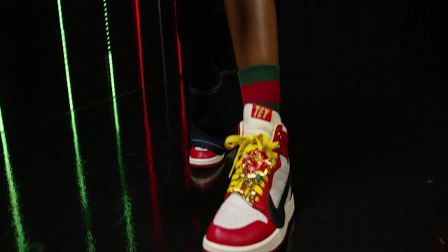 Pon Mi Sneakers