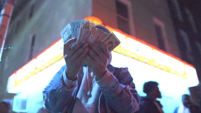 TRAPPIN HARD