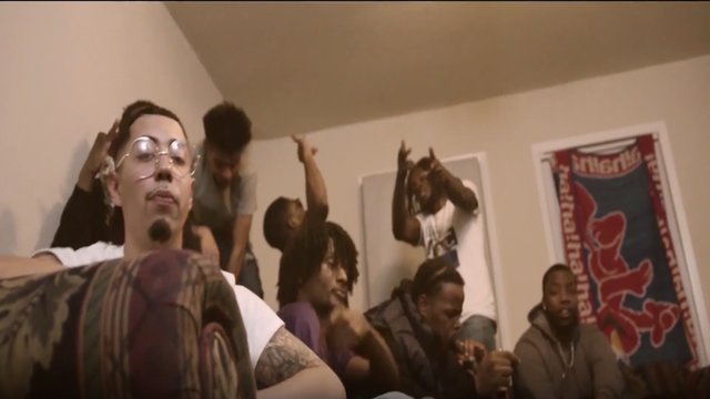 Coola (Official Video)
