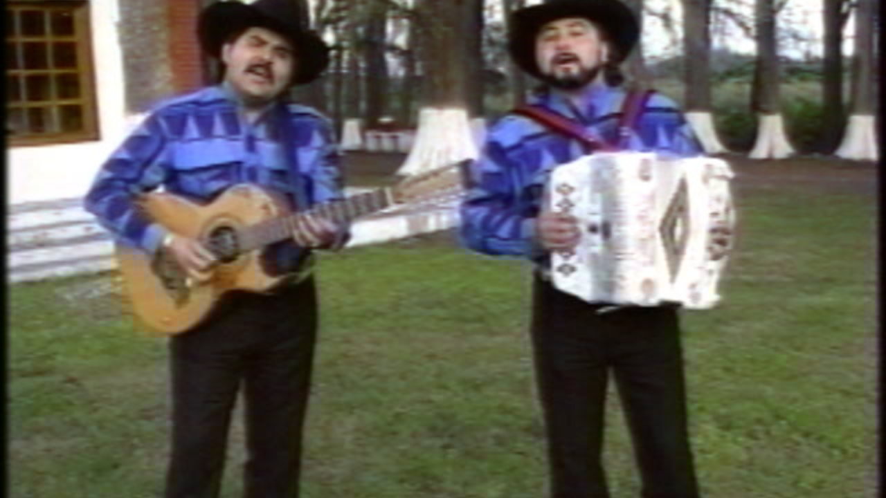 Un Indio Quiere Llorar