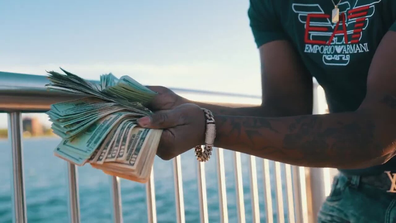 How it feel (feat. Zaza  Juan & Westside Dre Day)