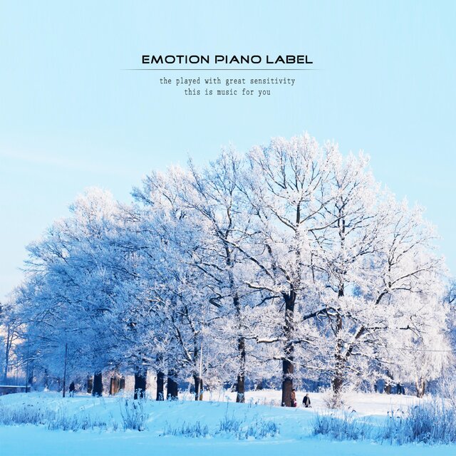 Piano singing the sensibility of winter