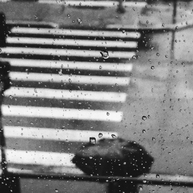Cura el insomnio relajantes ruidos de lluvia