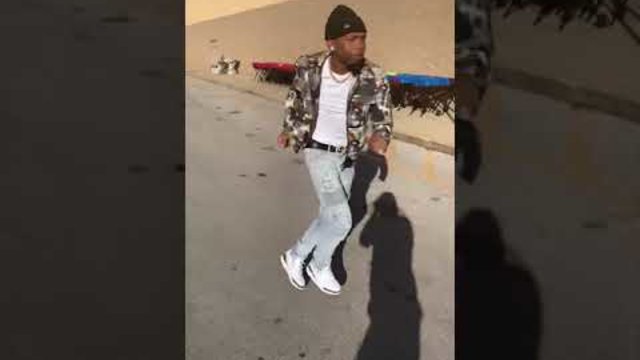 Wer Is Ray Ray