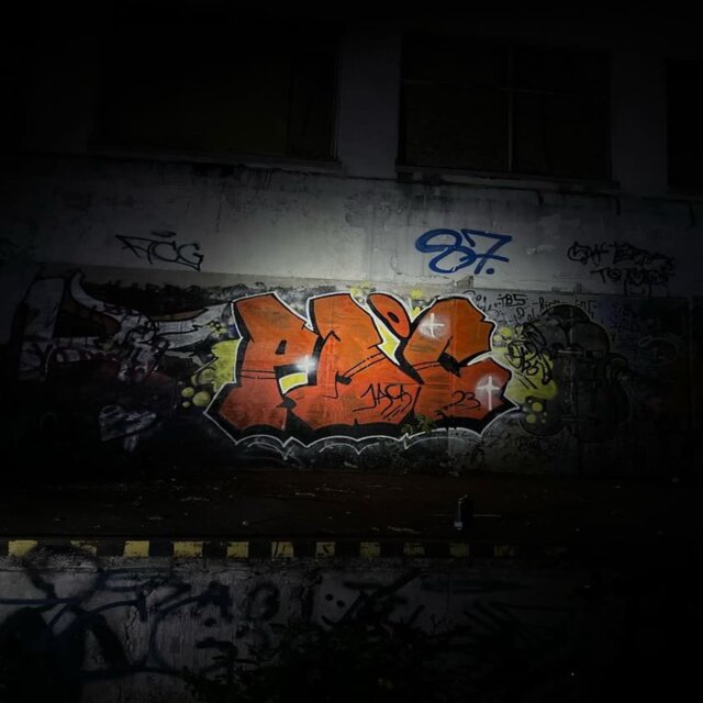 PODAJ RĘKĘ
