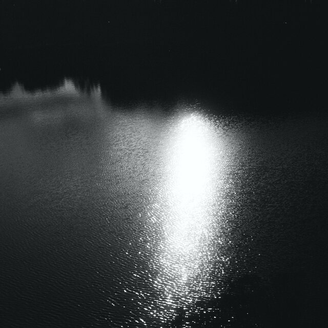 Connected Reflections