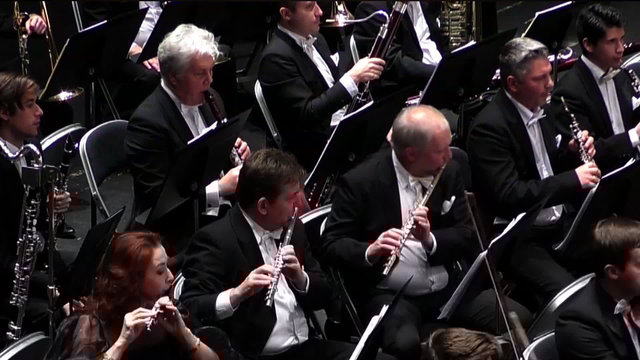 Tchaikovsky, Swan Lake Suite, Movement 5.