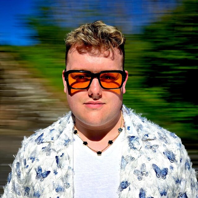This summer is POP !