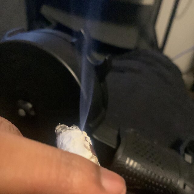 Droppin Shells (feat. La Key)