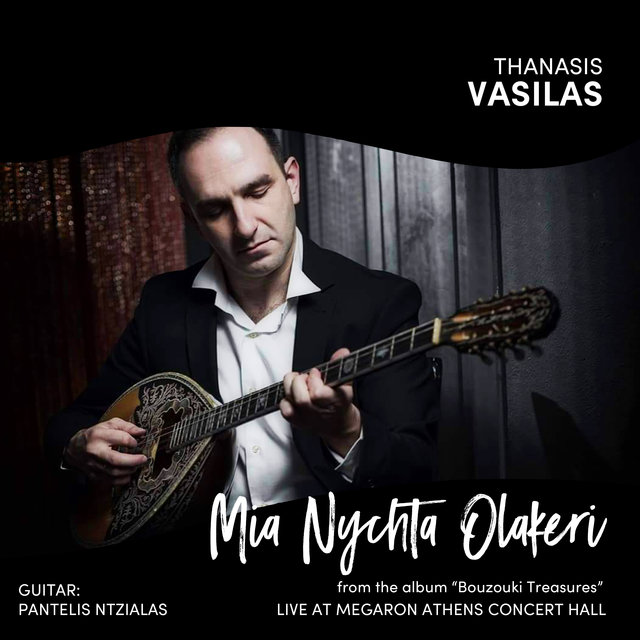 Mia Nychta Olakeri (Live)