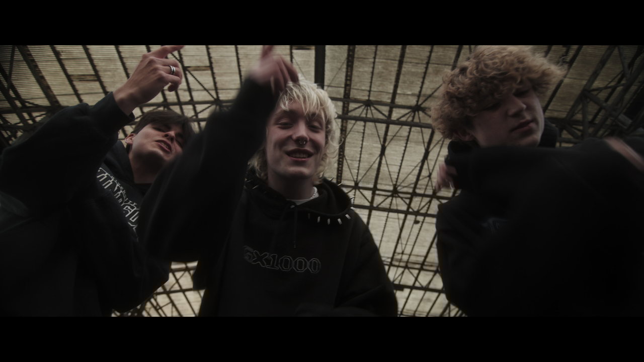 Mit dir gehts mir gut (feat. Clair Dawn) (Official Video)