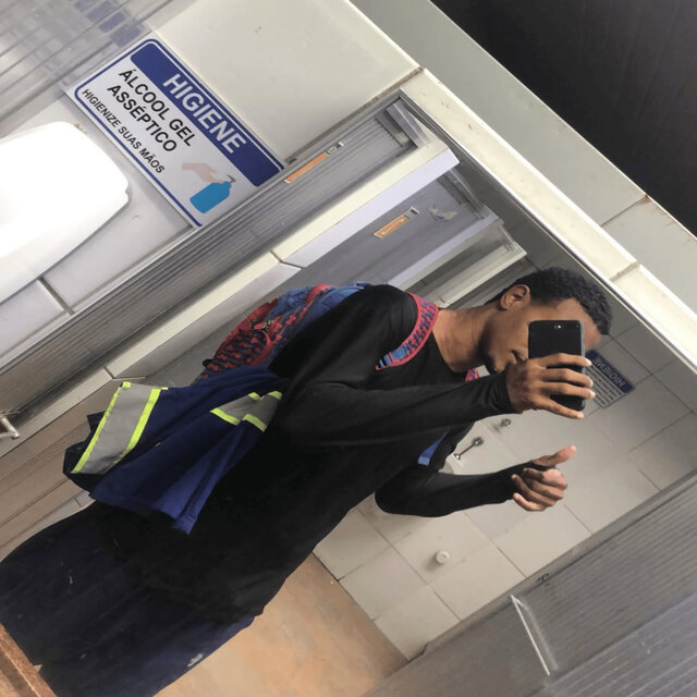 NO BAILE DE MACAÉ VOU FICAR ATE DE MANHA