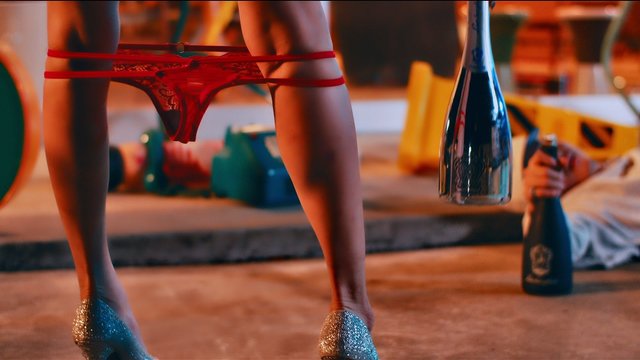 Pop Champagne (feat. Sway & Chehon) [Hangover Remix]