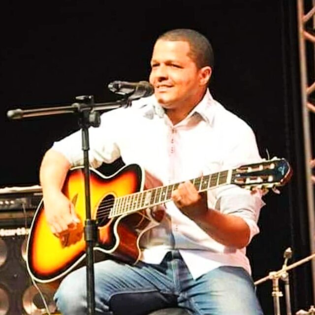 VOU CANTAR VOU DANÇAR