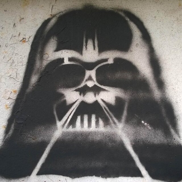 NASCE ANAKIN, MORRE VADER