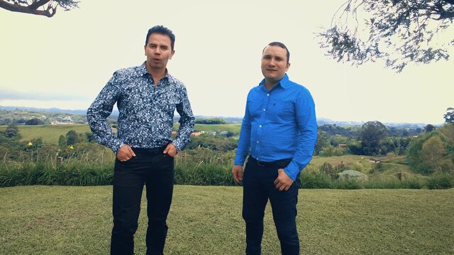 asi es la vida  (feat. jhonny rivera)