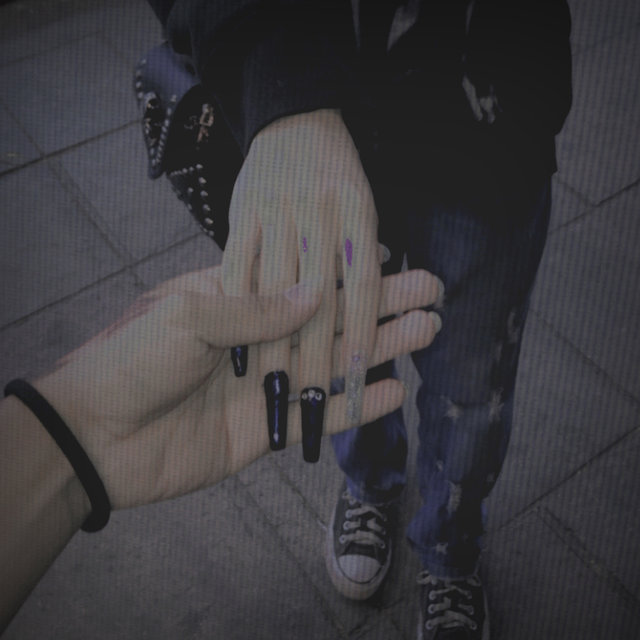 Sin Querer