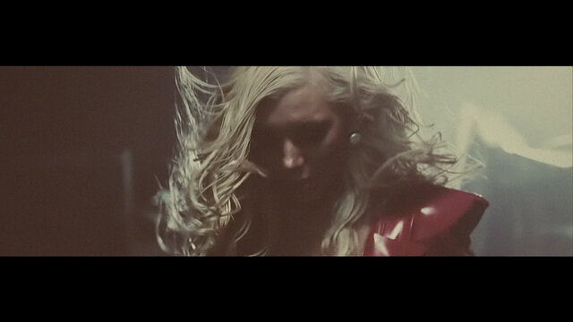 Adrenalize (official video)