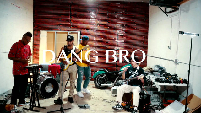 Dang Bro (feat. WOULS)